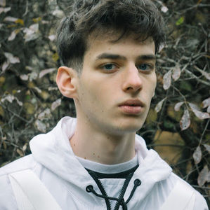 Meet your Posher, Rene